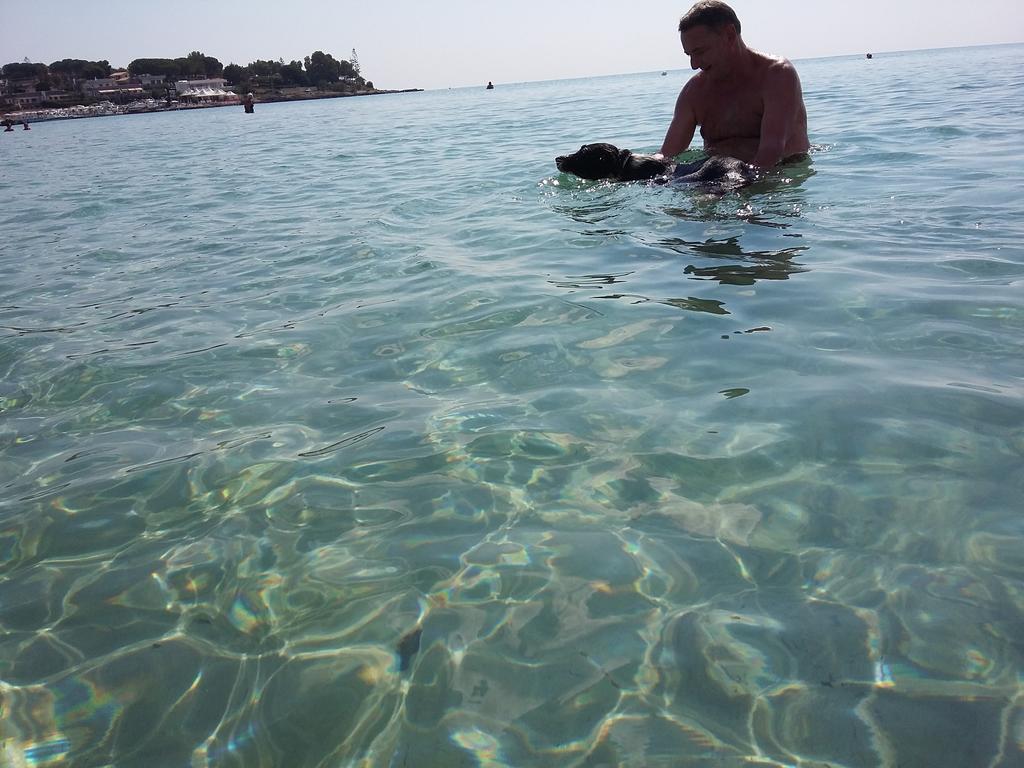 Casa Roby 120 Mt Beach Fontane Bianche Kültér fotó